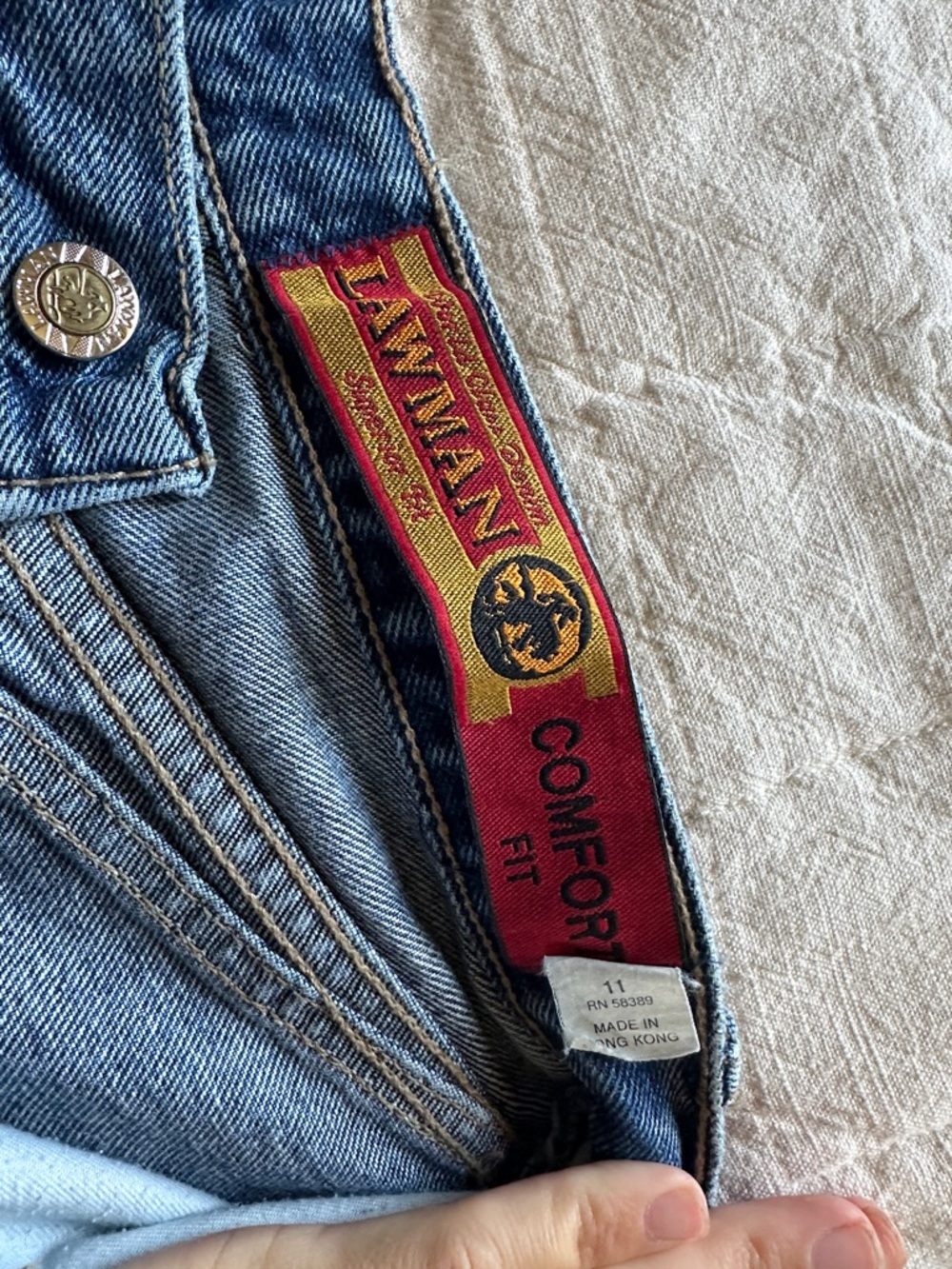 Lawman’s Women’s Relaxed Fit Jeans in Medium Blue Denim - Picture 4 of 4